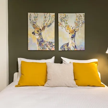 Effie's Cozy Front Rethymno