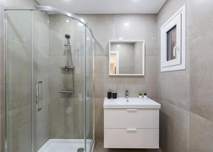 Effie's Cozy Front *